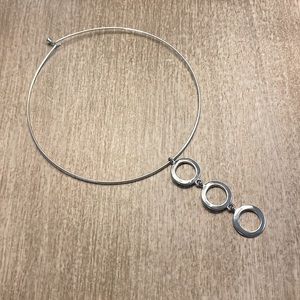 Choker with 3 Circle Pendant Necklace